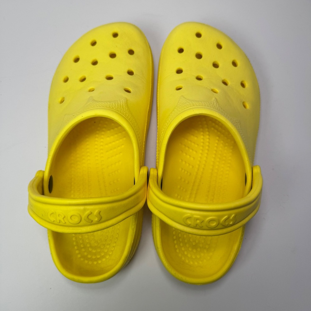 Crocs Lemon Yellow Classic Clog Sandals Shoes Size 6-7 Women's Unisex Crown Edge